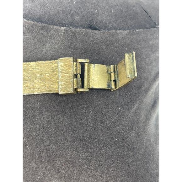 Vintage Gruen Red Led Mens Quartz Watch Rare - Picture 5 of 5